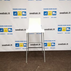 Balta Baro Kėdė Su Pilku Rėmu, Švedija