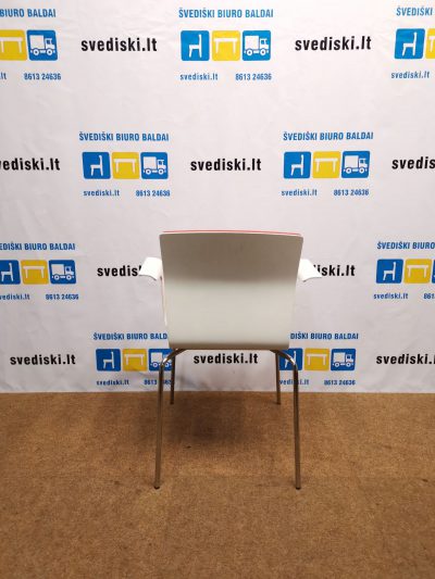 Švediški. Garsnas Bird Balta Kėdė Su Oranžiniu Audiniu, Švedija
