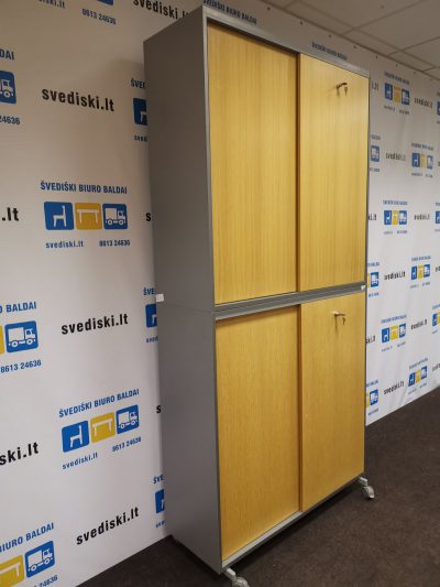 Švediški.lt Martela Ąžuolo Spinta Su Pilku Rėmu Ir Stumdomomis Durimis, Švedija