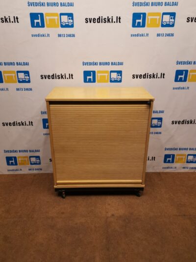 Kinnarps Beržo Žaliuzinio Tipo Uždaroma Spintelė, Švedija
