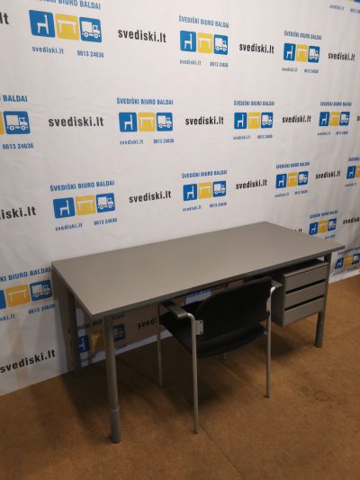 Antracito Reguliuojamo Aukščio Stalas Su 3 Stalčių Dėžute, Švedija
