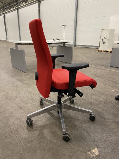 Interstuhl Raudona Biuro Kėdė Su 4 D Porankiais, Vokietija