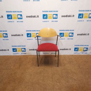 EFG Raudonos Spalvos Lankytojų Kėdė, Švedija