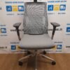 Pilka Ergonomiška Biuro Kėdė Pofit Su 5D Galvos Atrama Ir 3D Porankiais