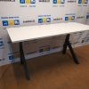 NAUJAS K2 Juodas Elektra Reguliuojamas Mechanizmas Su Baltu 180x80cm Stalviršiu, Danija