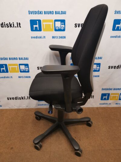 Kinnarps 9000 Ergonomiška Juoda Biuro Kėdė Su Pilka Detale, Švedija