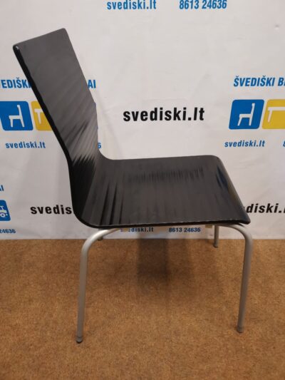 Offecct Quarta Juoda Lankytojo Kėdė, Švedija