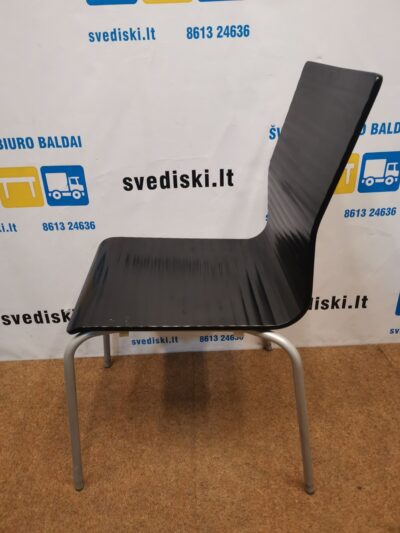 Offecct Quarta Juoda Lankytojo Kėdė, Švedija