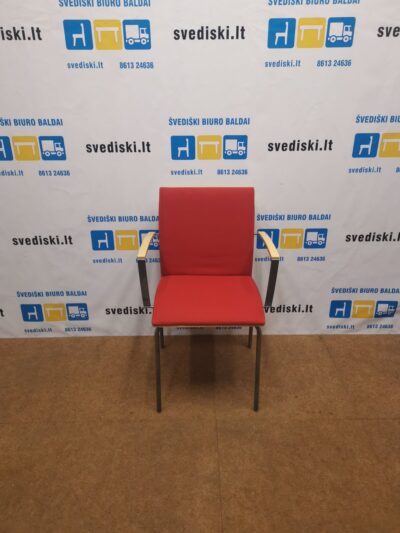 Isku Versio Raudona Lankytojo kėdė Su Porankiais, Švedija