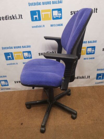 RH Logic 3 Melsva Biuro Kėdė Su Reguliuojamais Porankiais, Švedija