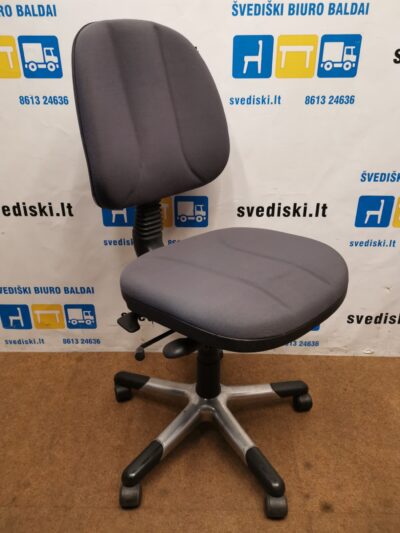 RH Logic 3 Pilka Biuro Kėdė, Švedija
