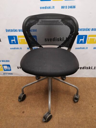 Hag Juoda Biuro Kėdė Su Tinkleliu, Švedija