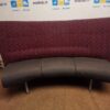 Tamsiai Pilka Sofa Su Aukšta Nugaros Atrama, Švedija