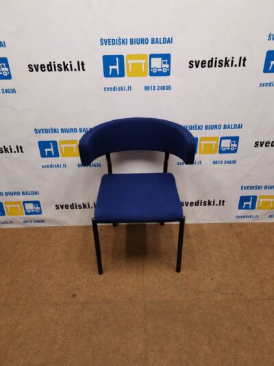 Lammhults Mobel AB Su Mėlynu Audiniu Lankytojo Kėdė, Švedija