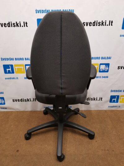 EFG Allegro Tamsiai Pilka Biuro Kėdė Su Reguliuojamais Porankiais, Švedija