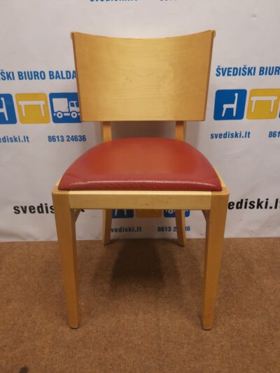 Offecct Beržo Lankytojo Kėdė Su Raudona Perforuota Oda, Švedija