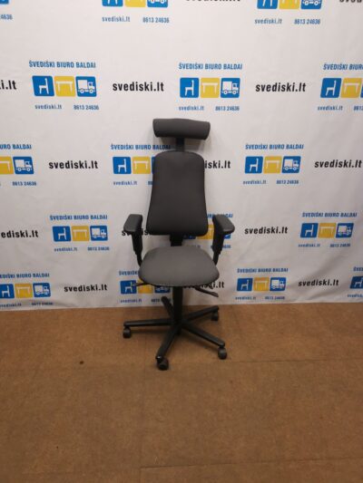 Hoganas Plus 381S Tamsiai Pilka Biuro Kėdė Su Reguliuojamais Porankiais, Švedija