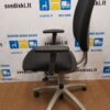 Drabert By Samas Juoda Ergonomiška Biuro Kėdė Su Siaurais 3D Porankiais, Švedija