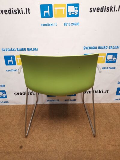 ARPER Catifa 46 Balta Kėdė Su Žalia Sėdima Dalimi, Švedija - Image 5