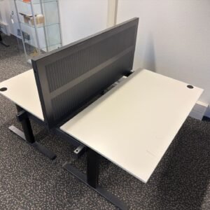 DRENTEA Dvigubas Elektra Reguliuojamas Stalas Su 140x80cm Stalviršiais Ir Laidų Tvarkymo Sistema, Švedija