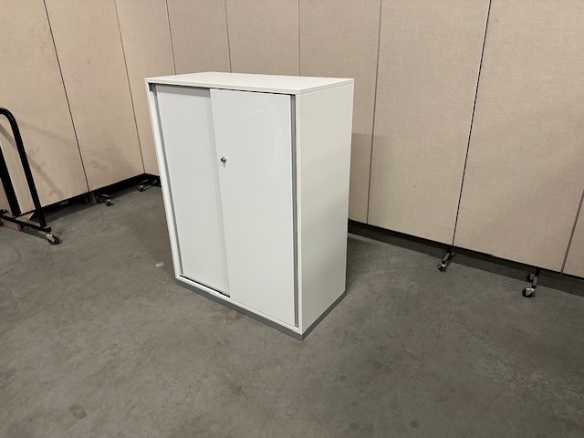 Steelcase Rakinama Balta Spintelė, Švedija