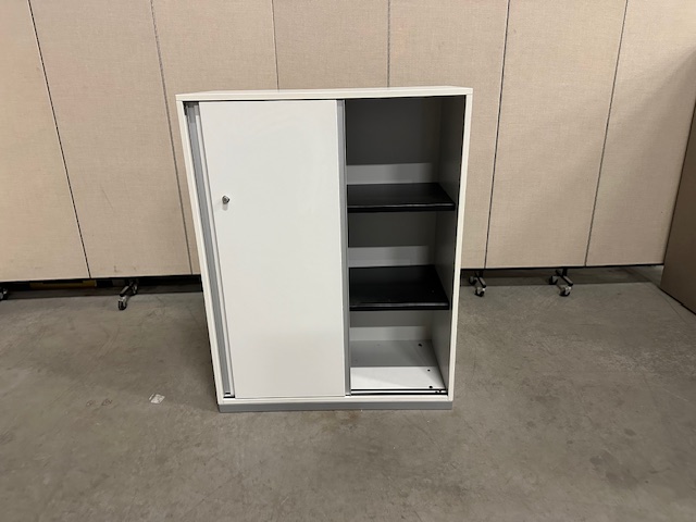 Steelcase Rakinama Balta Spintelė, Švedija