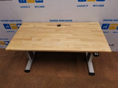 Actiforce Er-T-Go Pro 2 Aliuminis Reguliuojamo Aukščio Mechanizmas Su Medžio 122x60cm Stalviršiu, Švedija