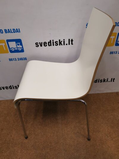 Balta Kėdė Su Chromuotomis Kojomis, Švedija