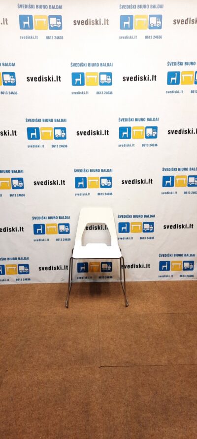 Baltos Faneros Kėdė Su Chromo Rėmu, Švedija