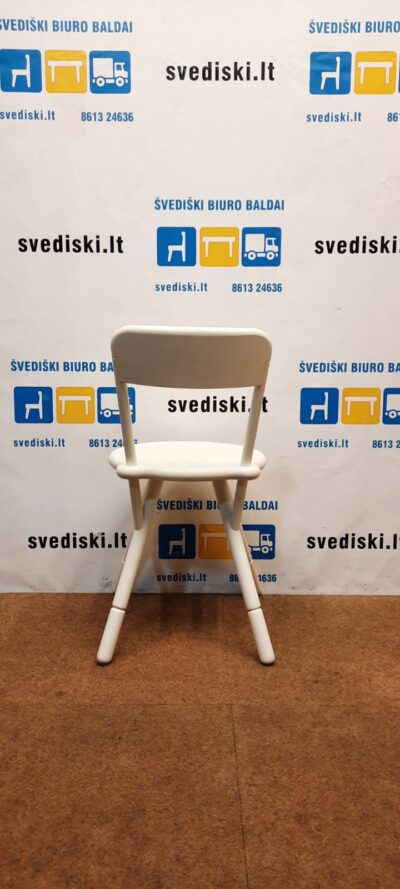 Balta Medinė Lankytojo Kėdė, Švedija