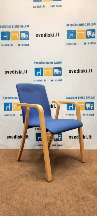 Mėlyna Lankytojo Kėdė Su Buko Rėmu, Švedija