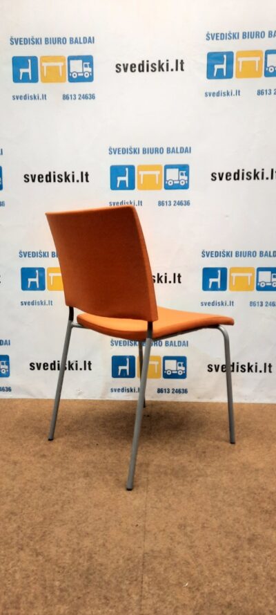 Lammhults Oranžinė Lankytojo Kėdė, Švedija
