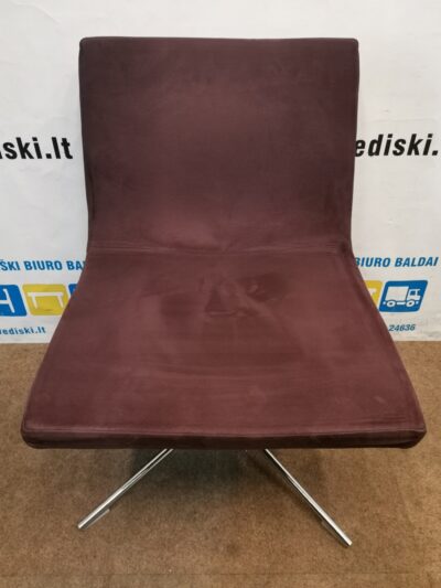 Offecct Bond Ruda Pasukama Kėdė, Švedija