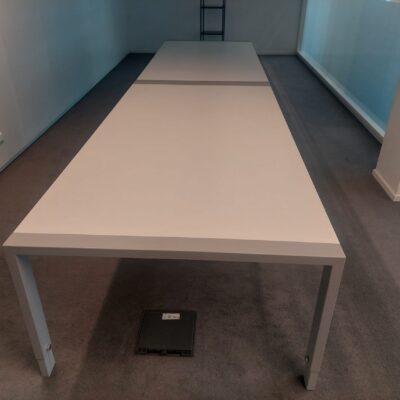 AHREND 240x120cm Konferencinis Mechaniškai Reguliuojamas Stalas Su Baltu Stalviršiu, Švedija