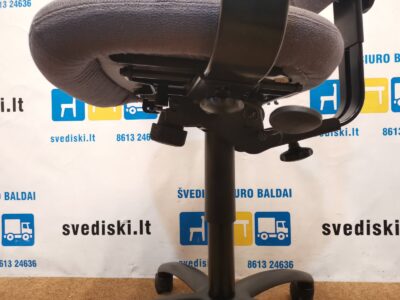 Savo Pilka Biuro Kėdė Su Porankiais, Švedija