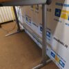 AHREND 500 Elektra Reguliuojamas Stalas Su Beržo Stalviršiu Ir Akustine Sienele, Švedija