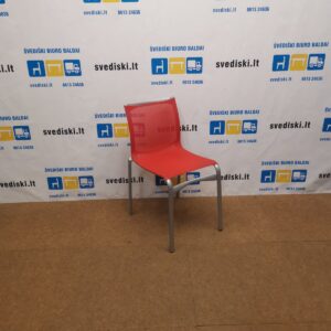 Alias Alberto Meda Raudona Kėdė, Švedija