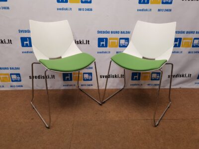 Angelo Pinaffo Shell Balta Kėdė Su Žaliu Audiniu, Švedija