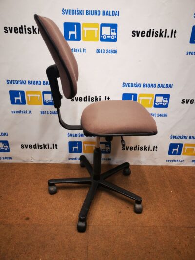 HAG Ruda Biuro Kėdė, Švedija