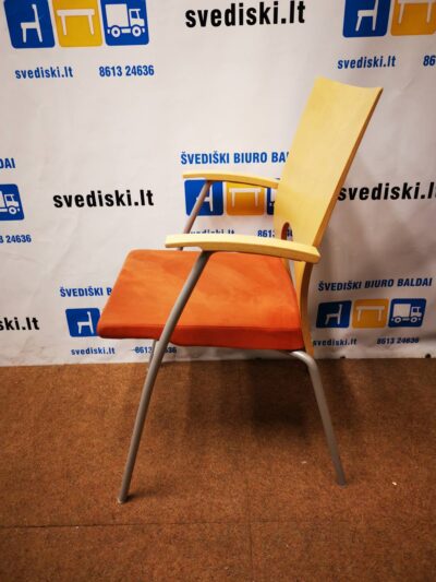 Kinnarps Yin Oranžinė Kėdė Su Beržo Fanera, Švedija