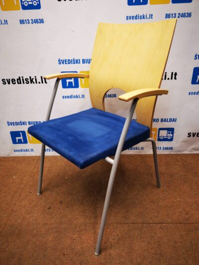 Kinnarps Yin Kėdė Su Mėlyna Alkantara Ir Beržo Fanera, Švedija