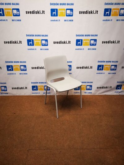 RBM Ana Pilka Plastikinė Kėdė, Švedija
