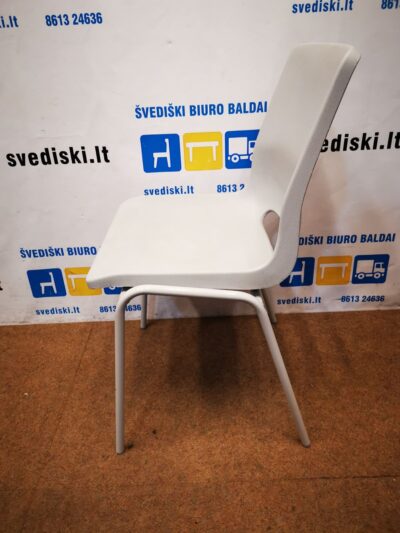 RBM Ana Pilka Plastikinė Kėdė, Švedija