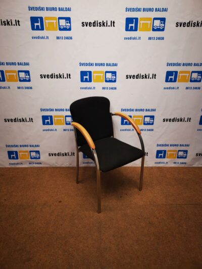 Kėdė Su Juodu Audiniu Ir Chromuotu Rėmu, Švedija