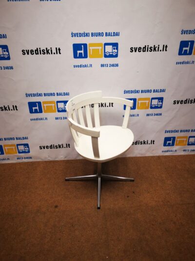 Balta Medinė Kėdė Su Chromuotu Rėmu, Švedija