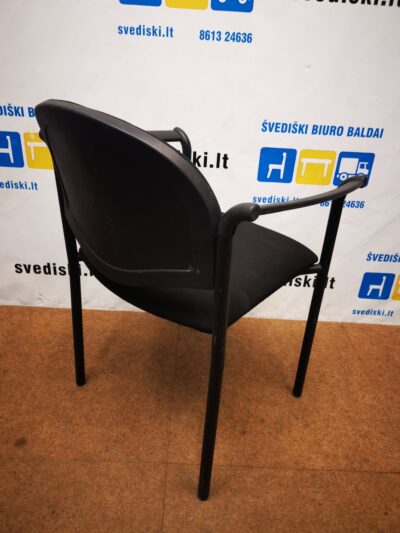 Juoda Lankytojo Kėdė Su Porankiais, Švedija
