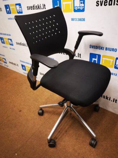 Ergonomiška Biuro Kėdė Su 2D Porankiais, Švedija