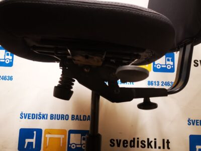 SAVO Tamsiai Pilka Biuro Kėdė Su Nauju Audiniu Be Porankių, Švedija