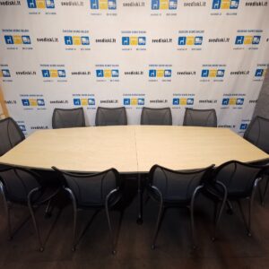 EFG Beržo Konferencinis Stalas Su 11 Humanscale Kėdėmis, Švedija