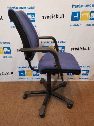 HAG Credo Violetinė Biuro Kėdė Su 2D Porankiais, Švedija